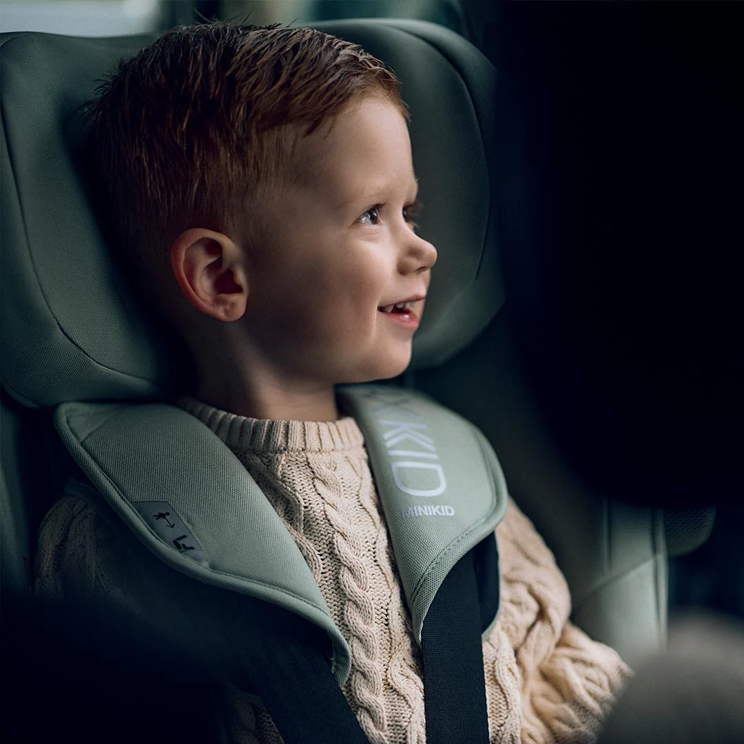 Axkid Minikid 4 Max Car Seat - Coastal Storm Black - Image 4