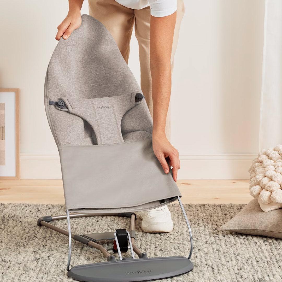 BabyBjorn Bouncer Bliss - 3D Jersey  - Sand Grey - Image 6