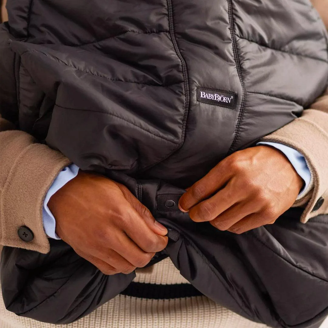 BabyBjörn Winter Cover For Baby Carrier - Black - Image 3