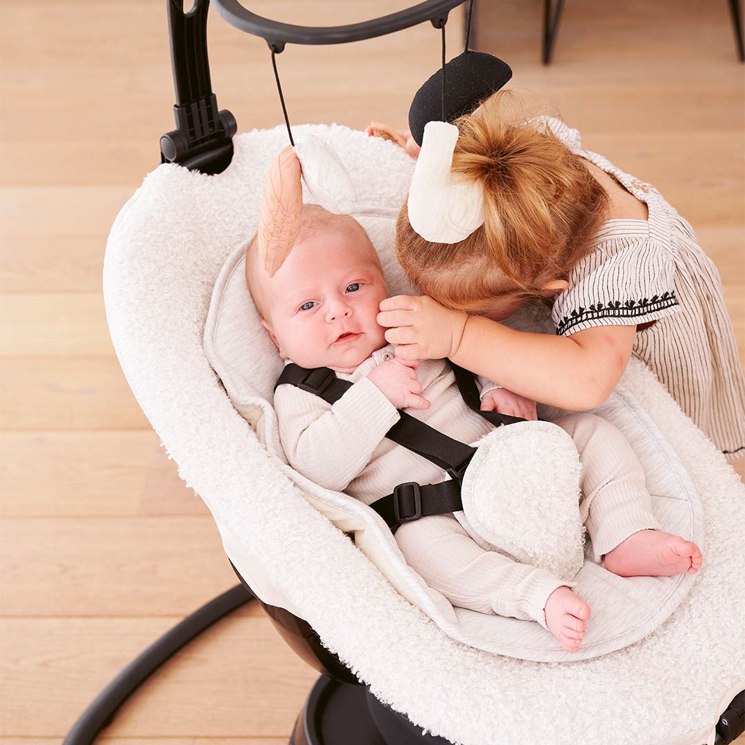 babymoov Swoon Evolution Baby Electric Swing With Remote - Image 4