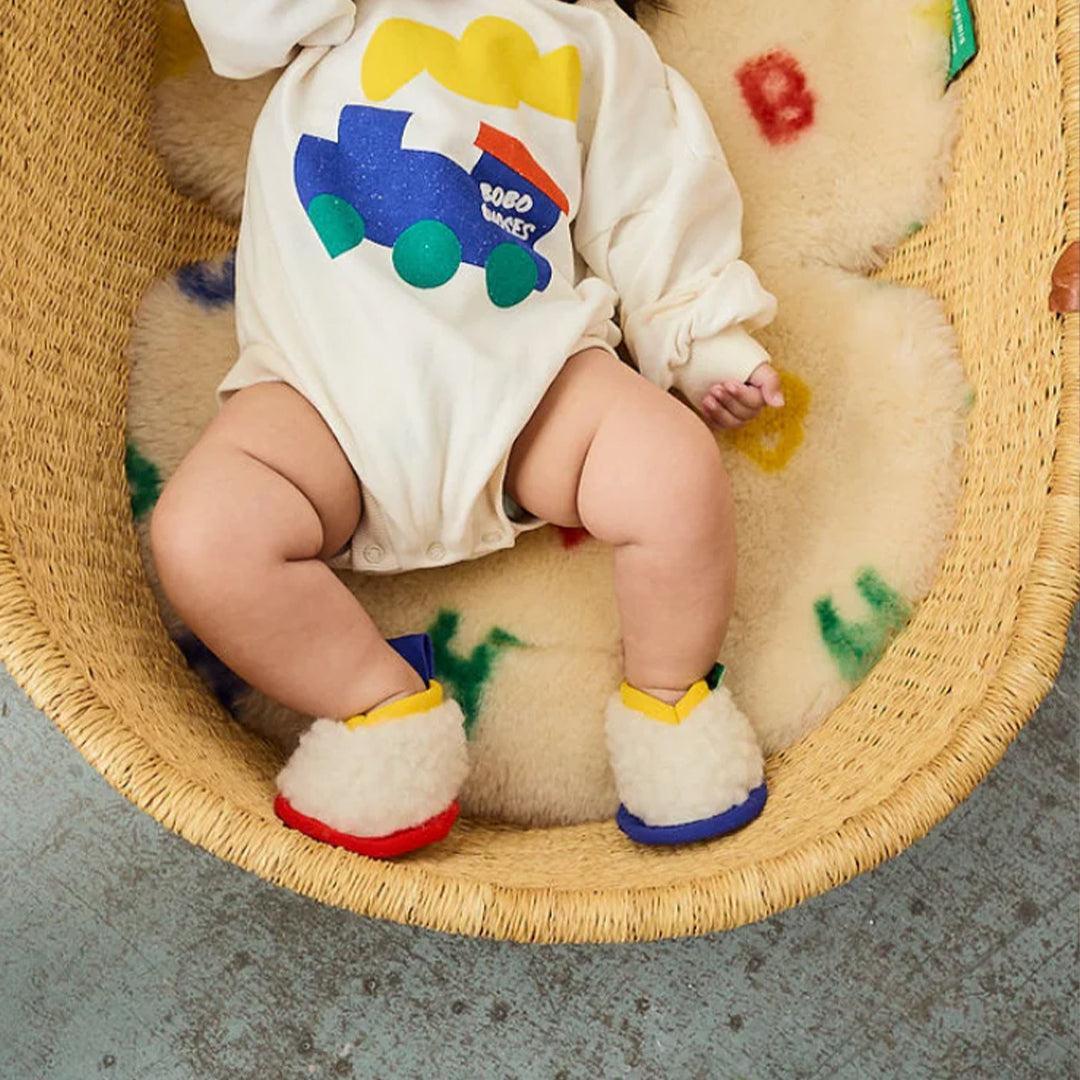 BINIBAMBA BOBO Letterland Snuggler - Milk - Image 3