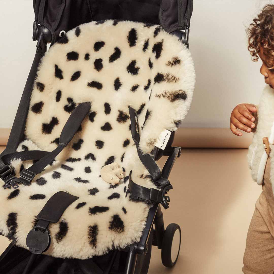 BINIBAMBA Sheepskin Snuggler - Leopard Peanut - Image 2