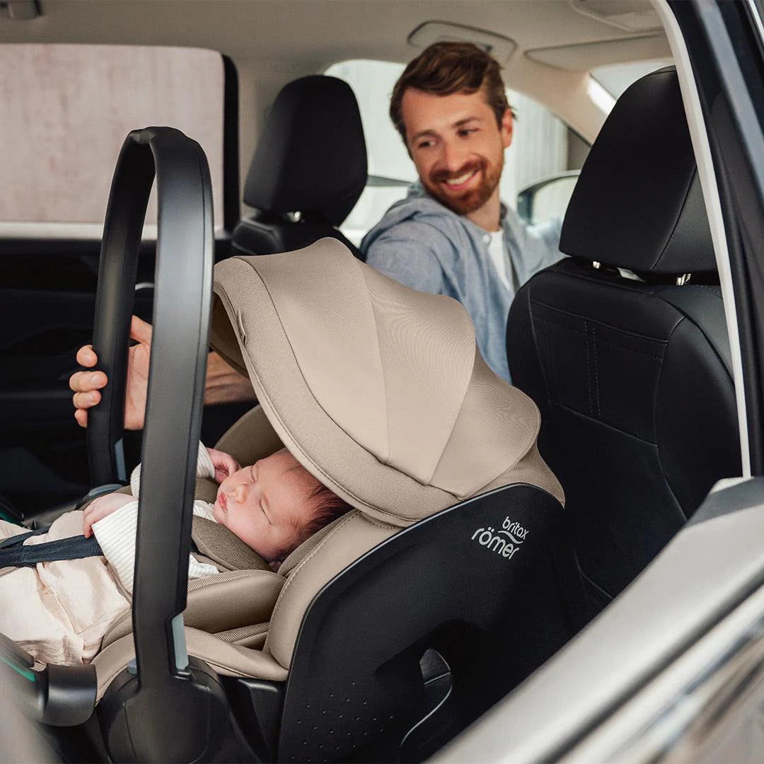 Britax Römer Baby-Safe Pro Car Seat - Teak - Image 3