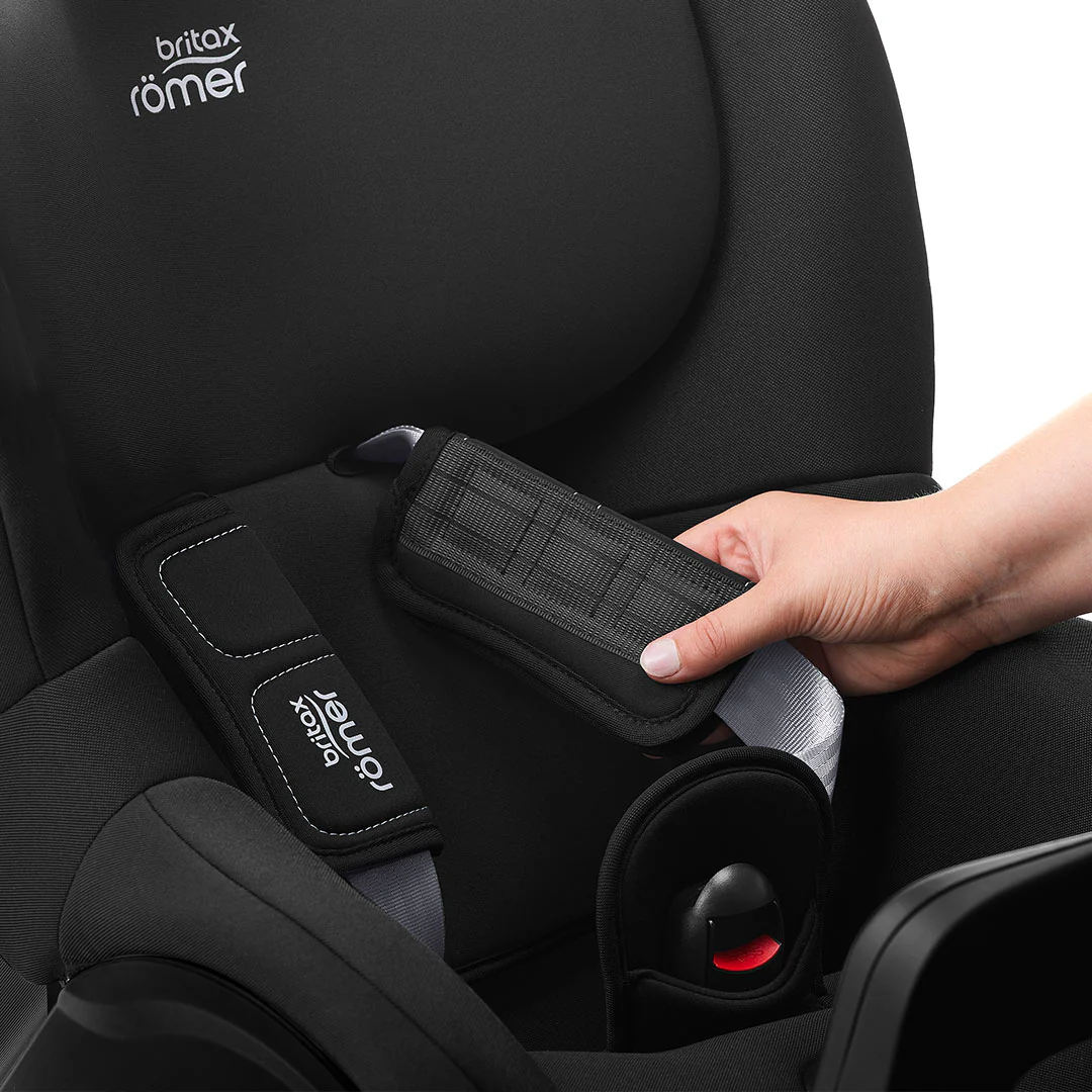 Britax Romer Dualfix Plus - Midnight Grey - Image 11