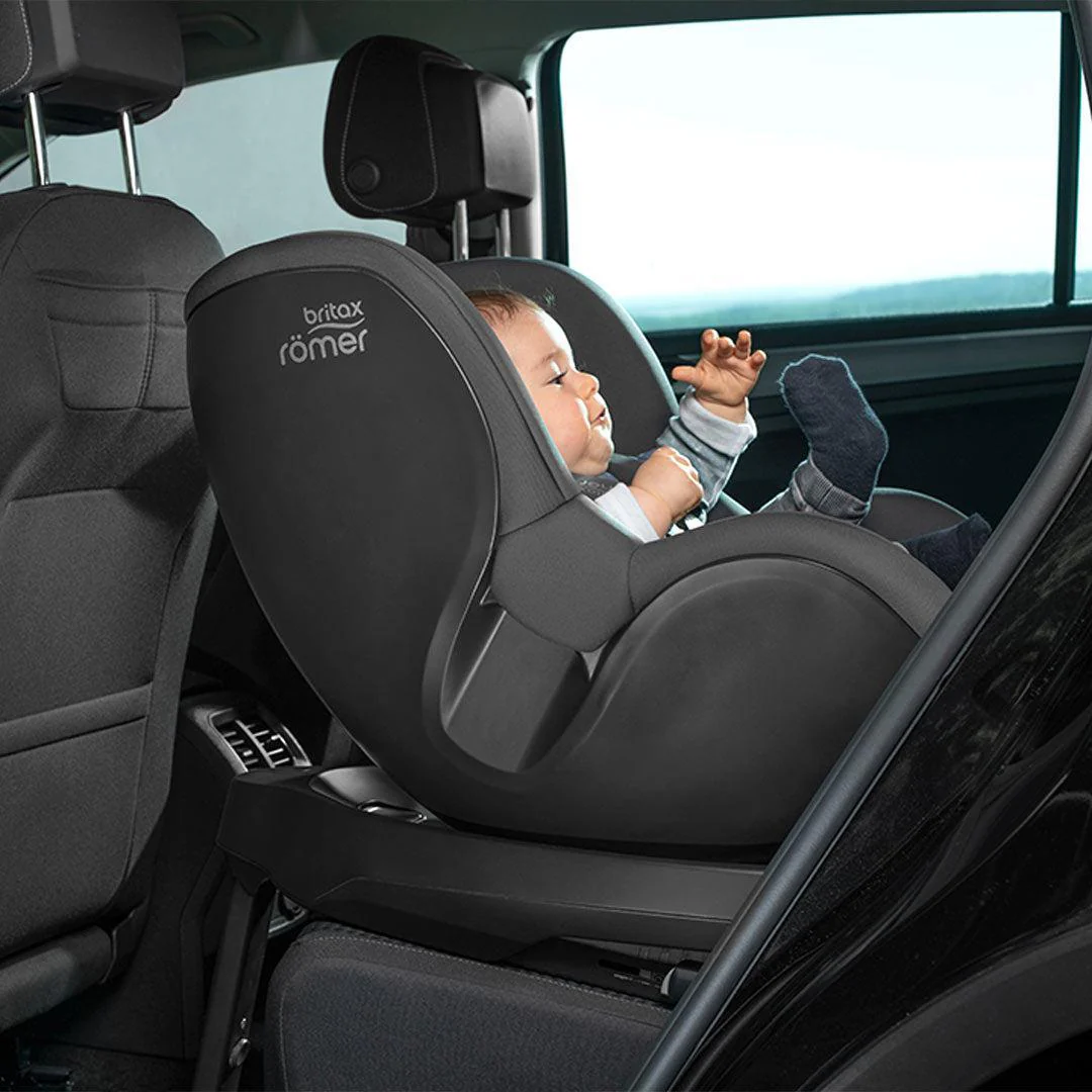 Britax Romer Dualfix Plus - Midnight Grey - Image 3