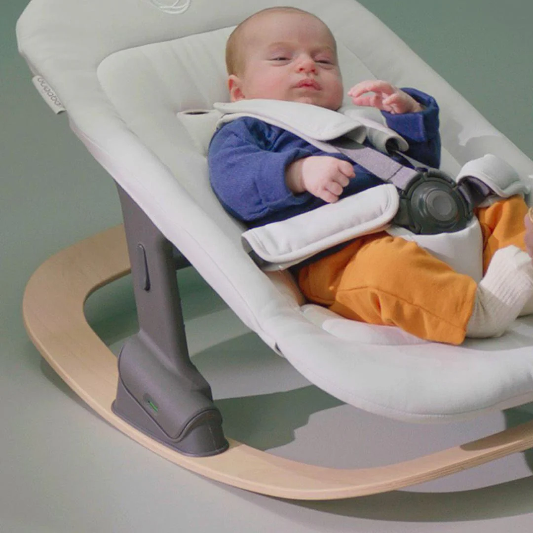 Bugaboo Giraffe Highchair Rocker Frame - Neutral Wood - Image 2