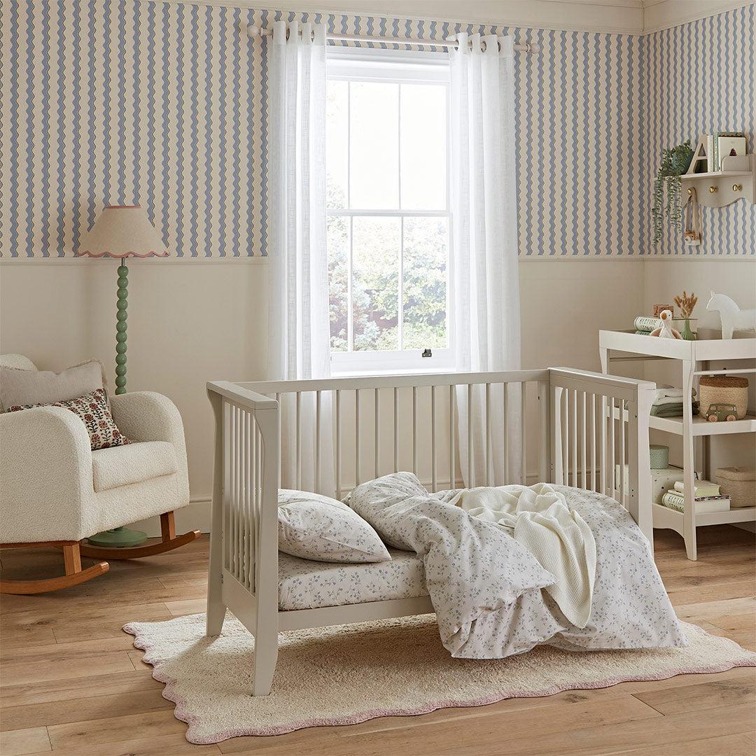 CuddleCo Clara Mini Cot Bed - Cashmere - Image 3