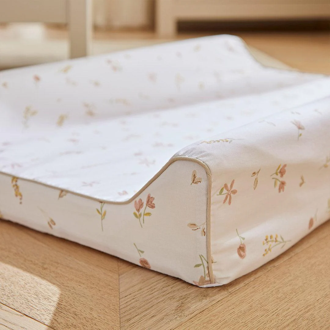 CuddleCo Wedge Changing Mat - Cashmere Meadow - Image 3