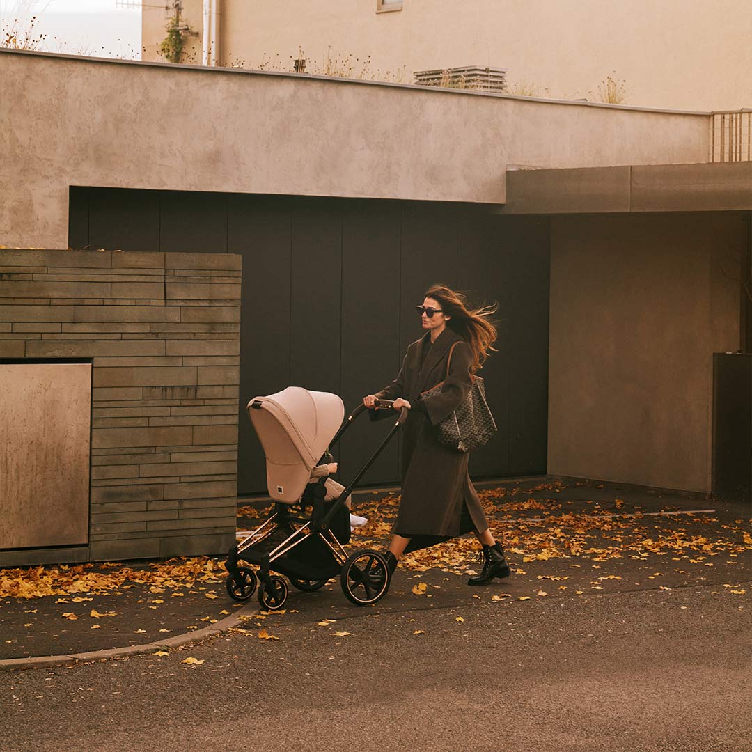 CYBEX e-Priam Pushchair - Cozy Beige - Image 4