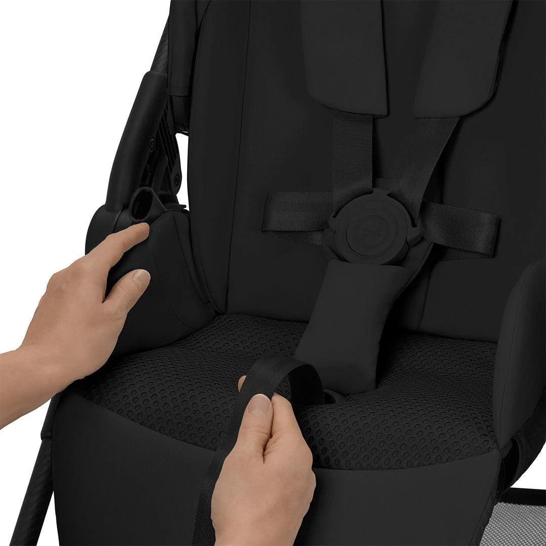 CYBEX Melio Carbon Pushchair - Magic Black - Image 3