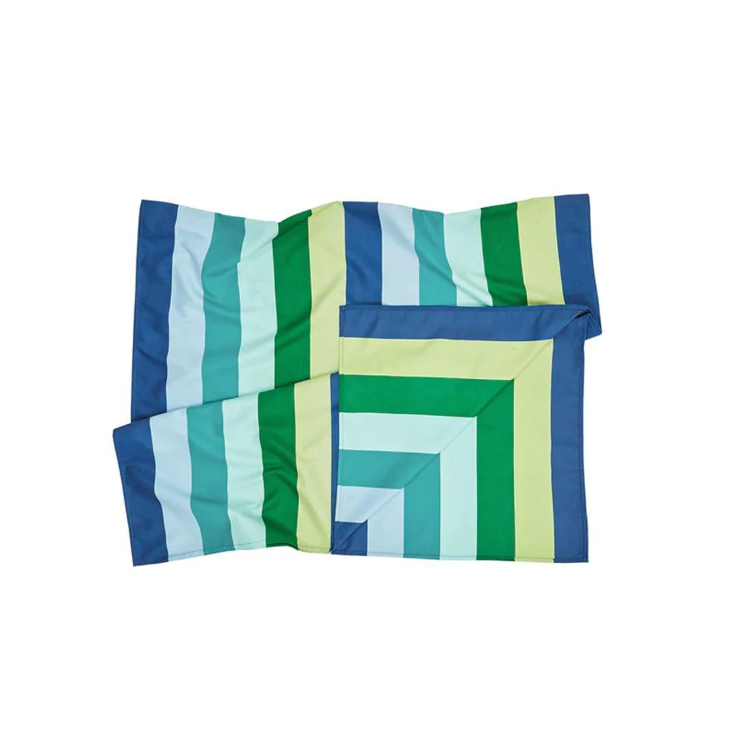 Dock & Bay Adults Beach Towel - Cool Lagoon - Image 9