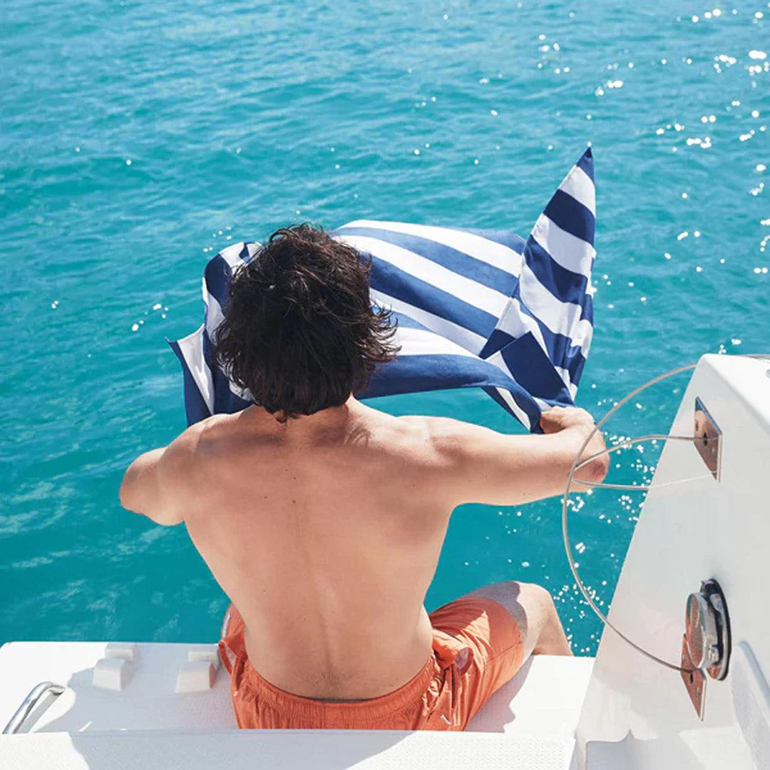 Dock & Bay Beach Towel - Whitsunday Blue - Image 10