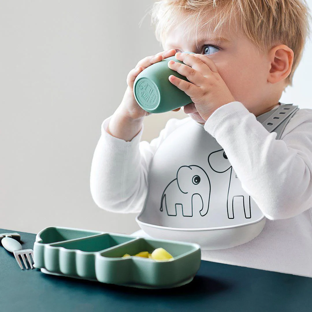 Done by Deer Silicone Stick & Stay Snack Plate - Croco - Green - Image 2