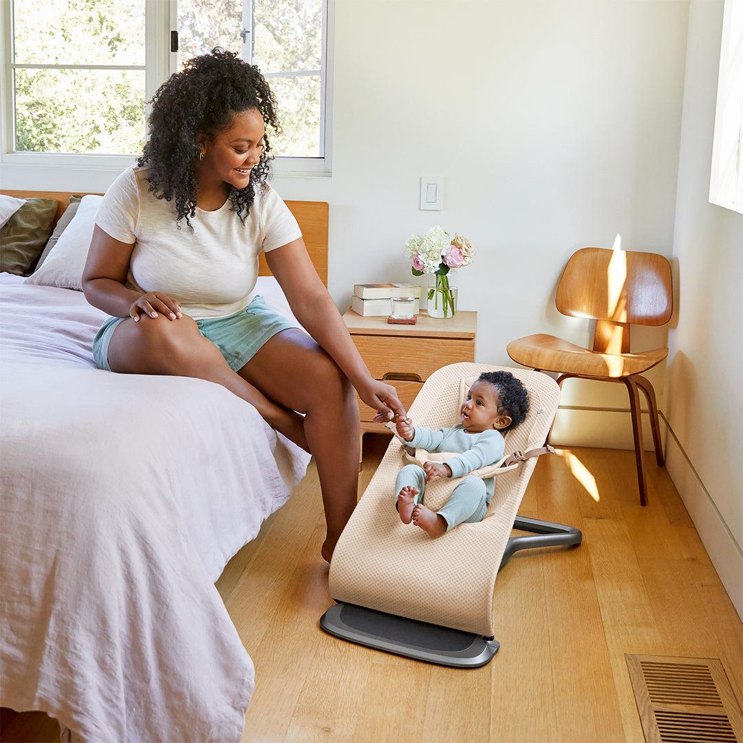 Ergobaby Evolve Mesh Baby Bouncer - Cream - Image 2