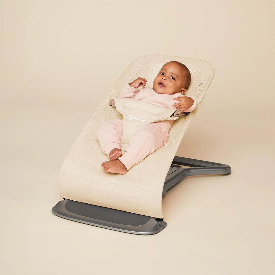 Ergobaby Evolve Mesh Baby Bouncer - Cream - Image 9