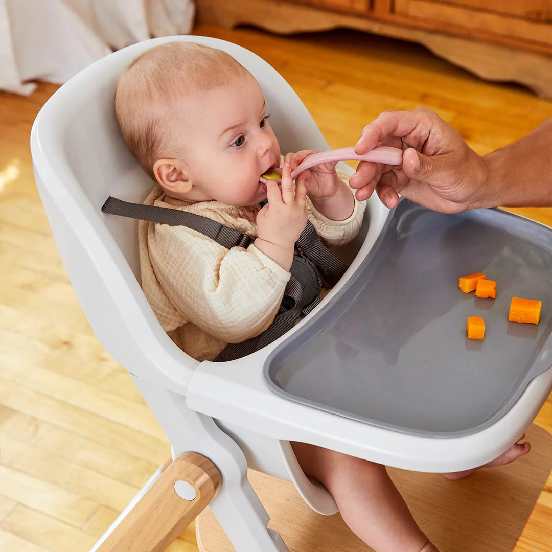 Ergobaby Infant Seat + Tray - Natural / White - Image 2