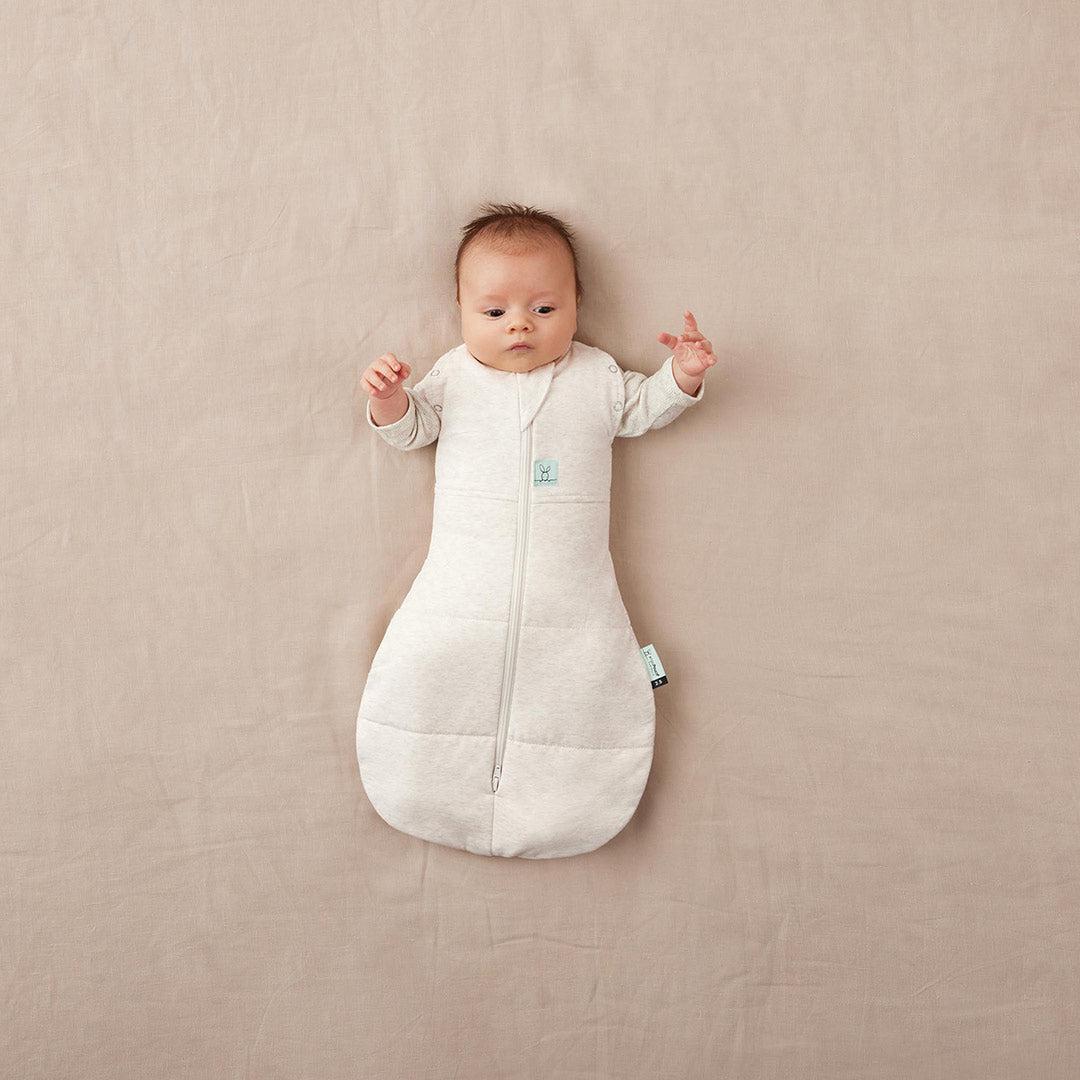 ergoPouch Organic Winter Cocoon Swaddle Sleeping Bag - 2.5 TOG - Oatmeal - Image 7