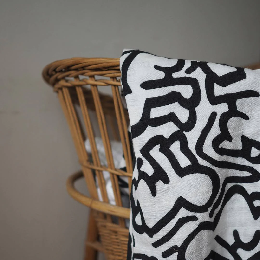 Etta Loves x Keith Haring XL Muslin - Baby - Image 2
