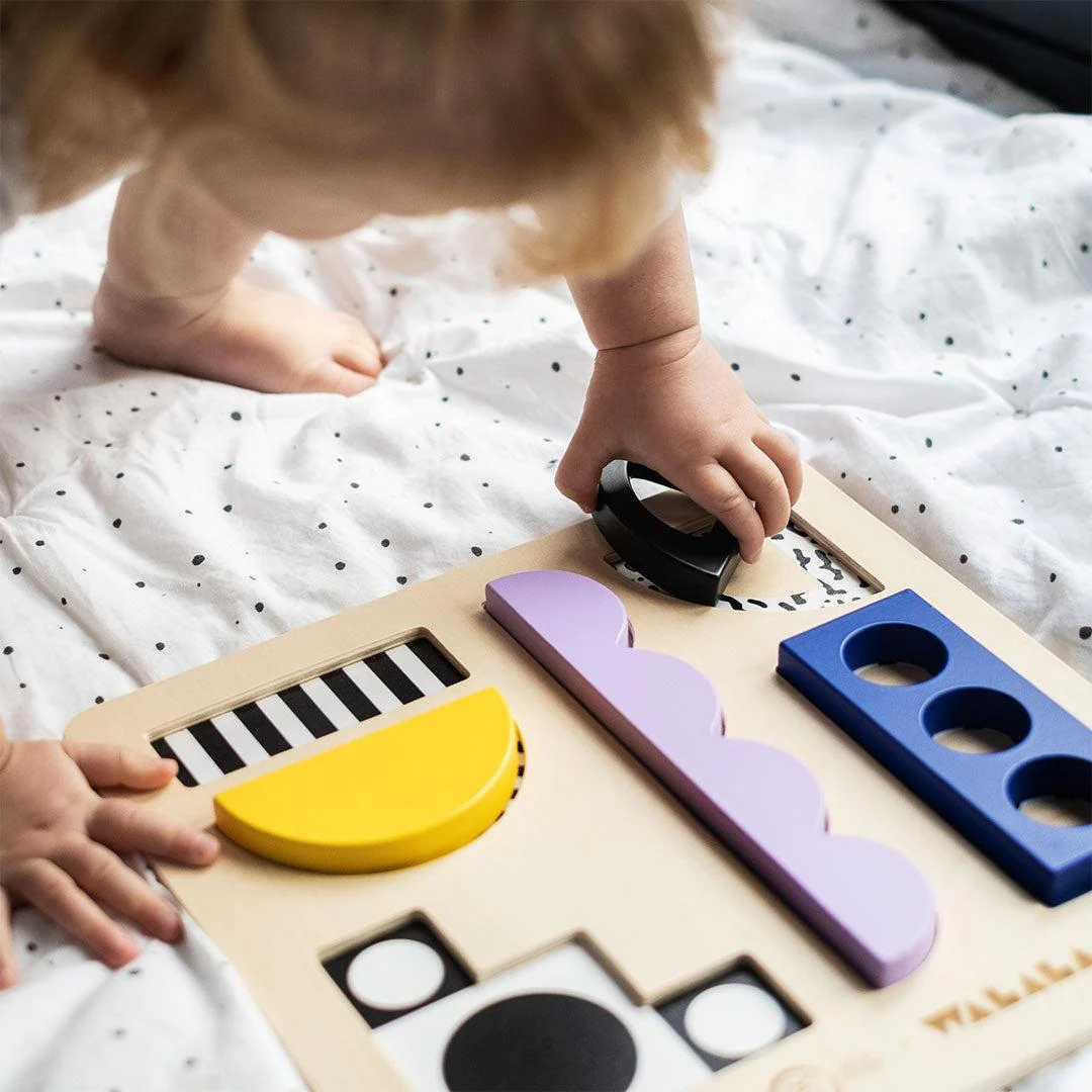 Etta Loves Wooden Puzzle - Image 2