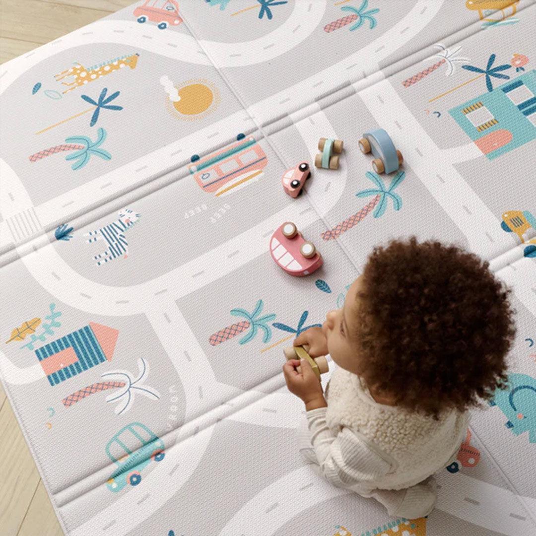 FOLDiMATS Playmat 130x130cm - Tropic Trails Lumi - Image 2
