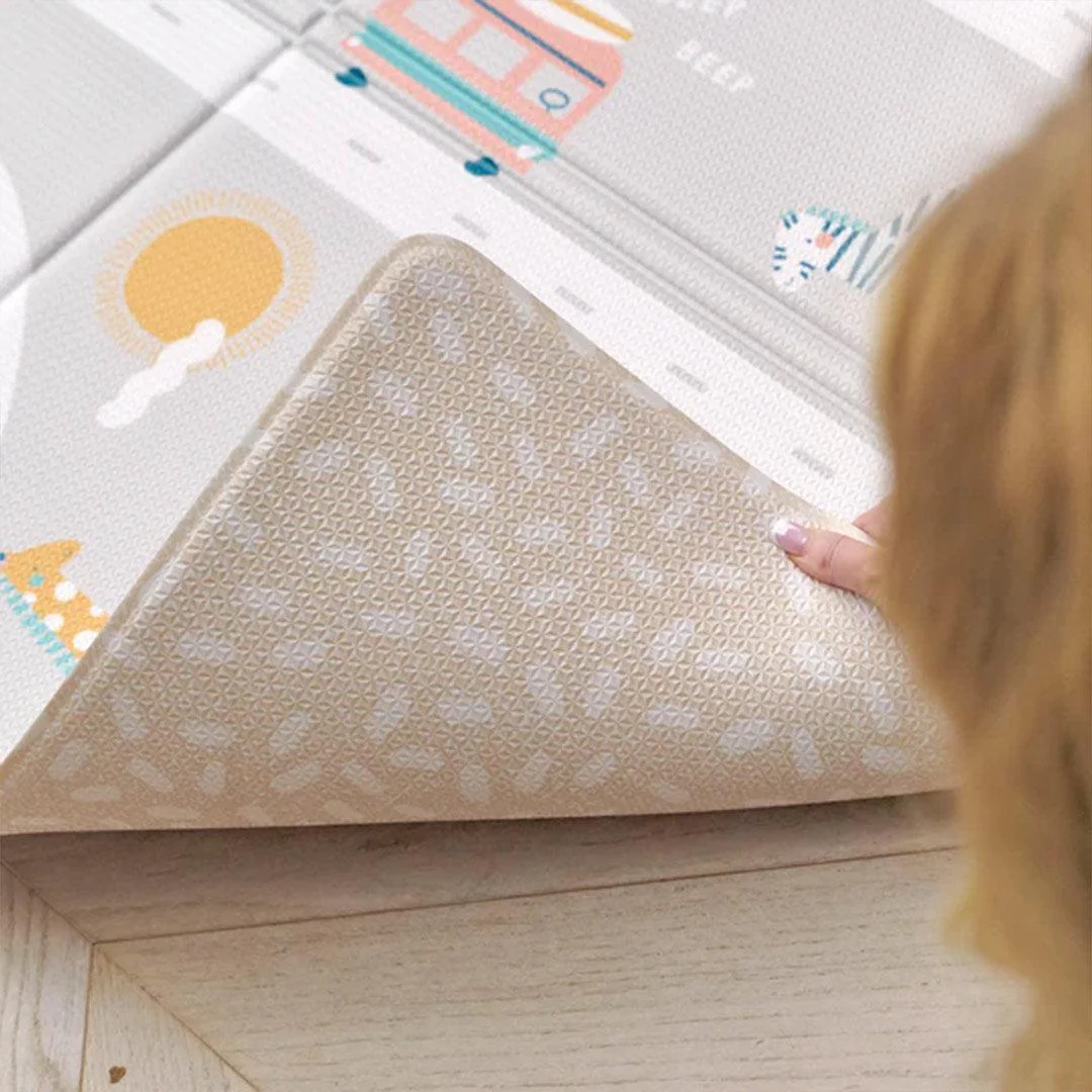 FOLDiMATS Playmat 130x130cm - Tropic Trails Lumi - Image 3