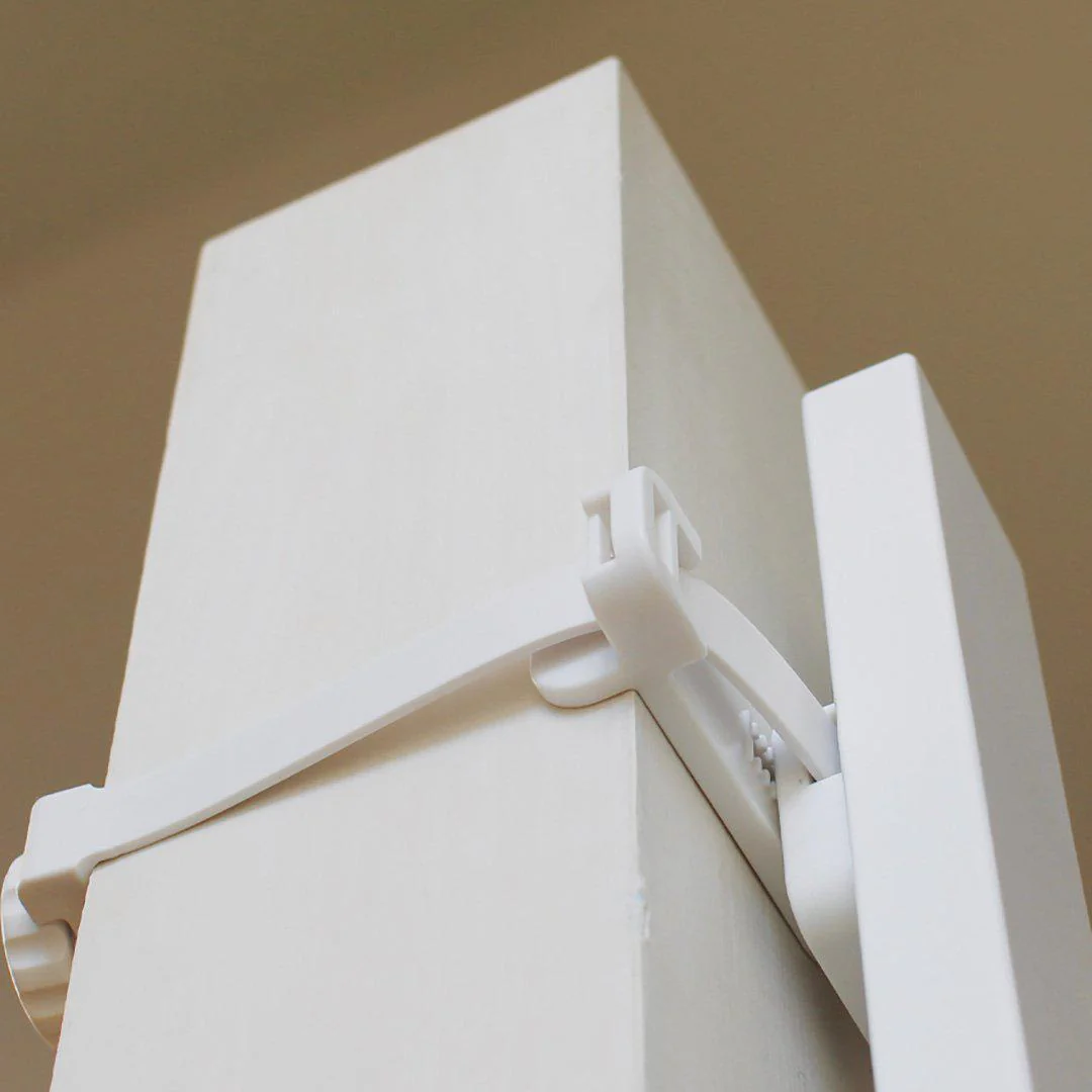 Fred Universal Stairpost Fitting Kit - Pure White - Image 5