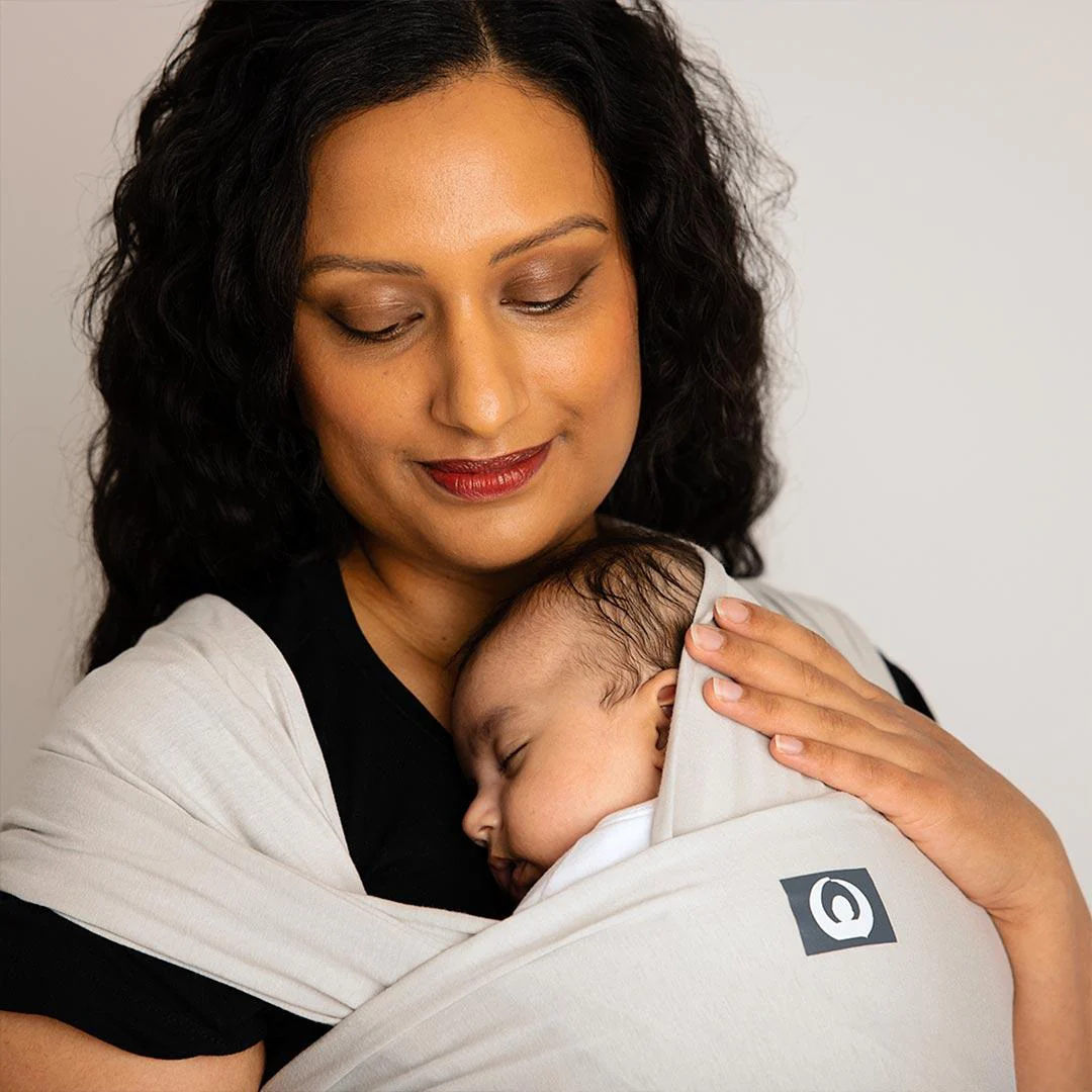 Gaia Stretchy Baby Wrap Carrier - Organic Cotton - Silver Grey - Image 6