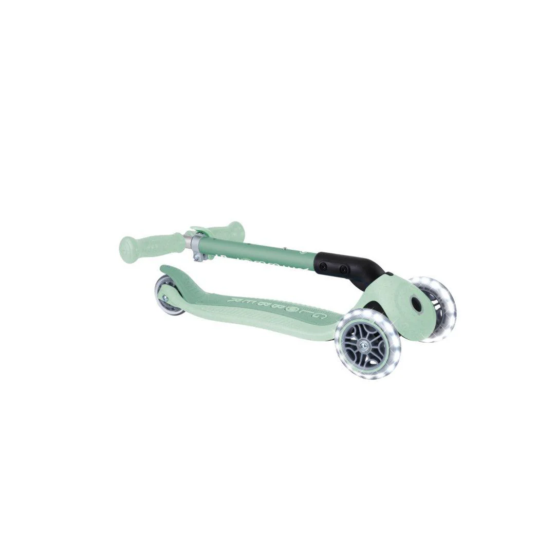 Globber Junior Foldable Lights Eco - Pistachio - Image 11