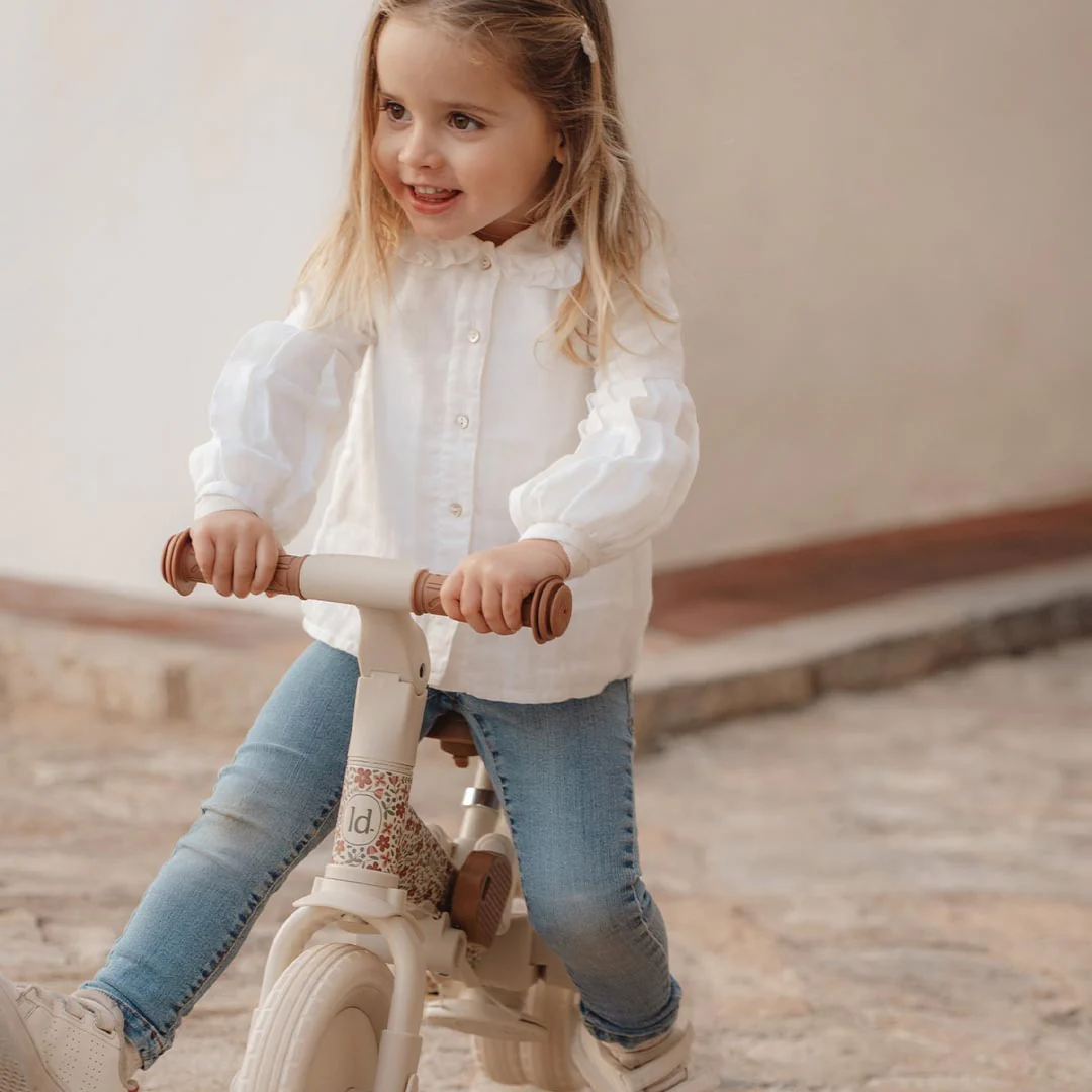 Little Dutch 4 in 1 Tricycle - Off White - Image 3