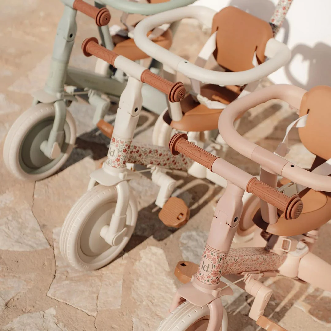 Little Dutch 4 in 1 Tricycle - Off White - Image 6