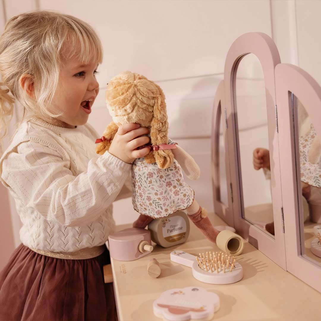Little Dutch Cuddle Doll - Julia - Image 5