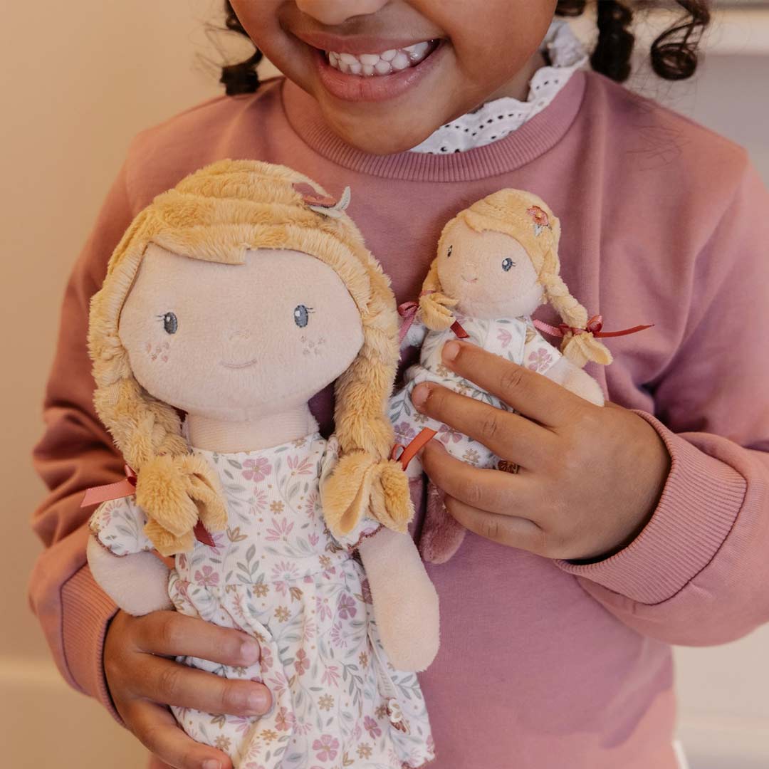 Little Dutch Cuddle Doll - Julia - Image 6