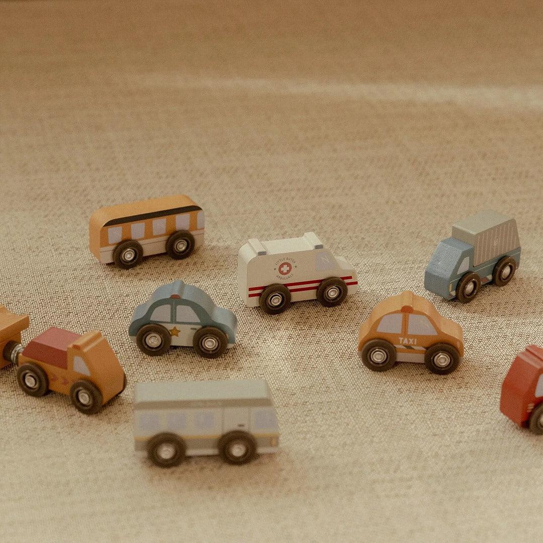 Little Dutch Vehicle Set - Image 3