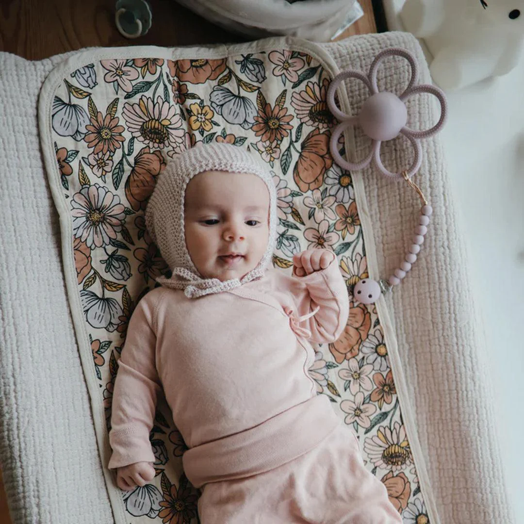 Mushie Silicone Pacifier Clip - Hera Soft Lilac - Image 5