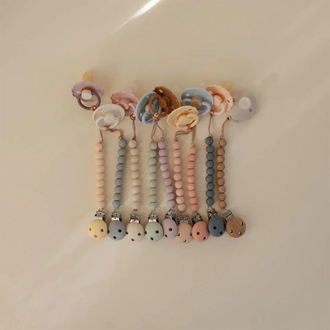 Mushie Silicone Pacifier Clip - Hera Soft Lilac - Image 6