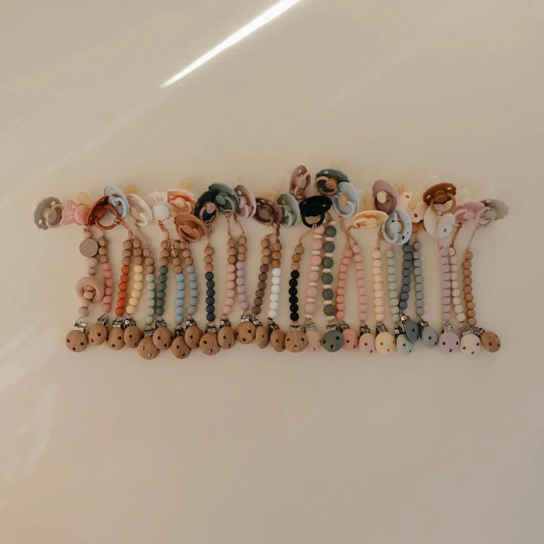 Mushie Silicone Pacifier Clip - Hera Soft Lilac - Image 7
