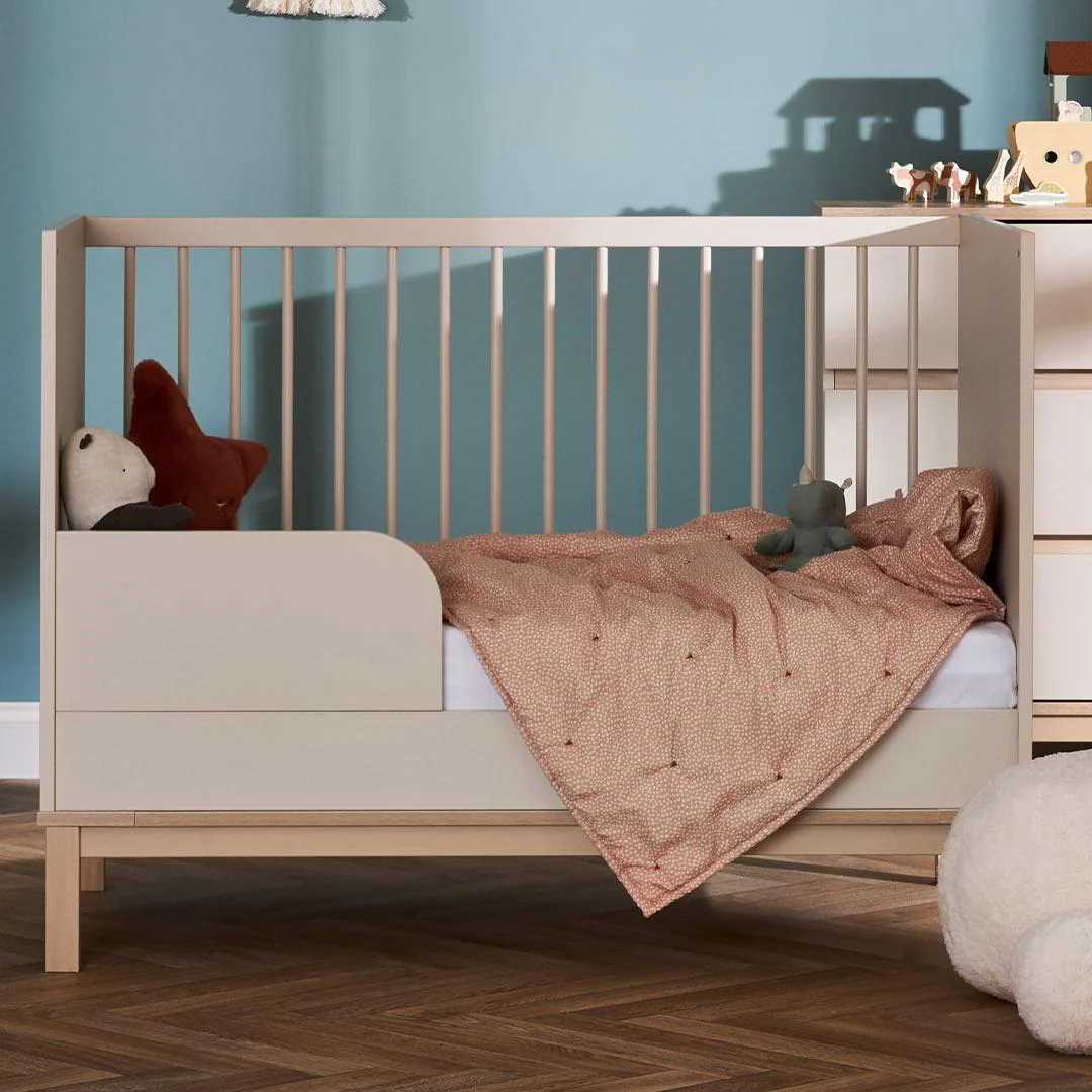 Obaby Astrid Mini Cot Bed - Satin - Image 3