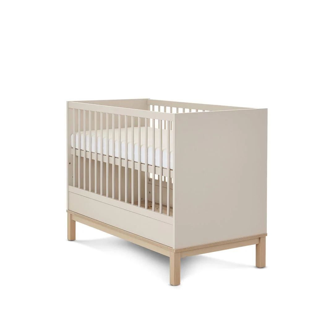 Obaby Astrid Mini Cot Bed - Satin - Image 4