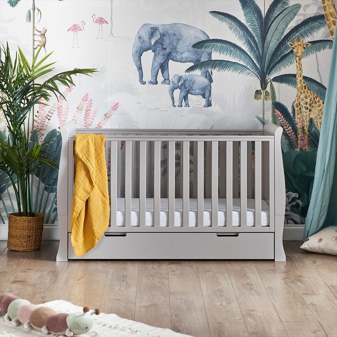 Obaby Stamford Classic Cot Bed - Warm Grey - Image 3