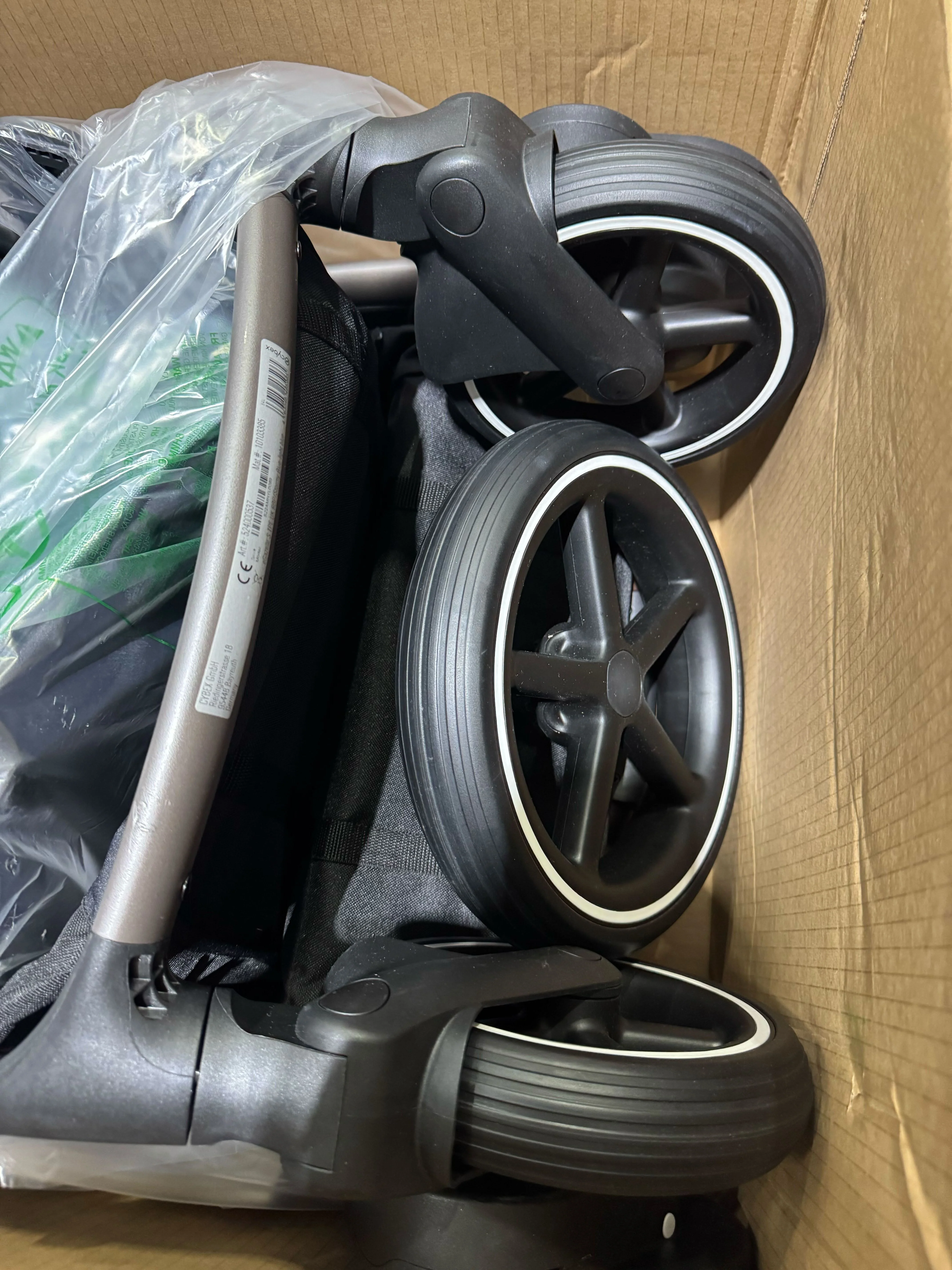 Outlet - CYBEX e-Gazelle S Pushchair - Moon Black - Image 3