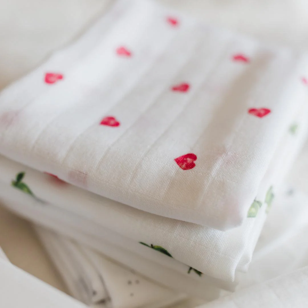 Rosa & Blue Muslin Squares - Heart - 3 Pack - Image 4