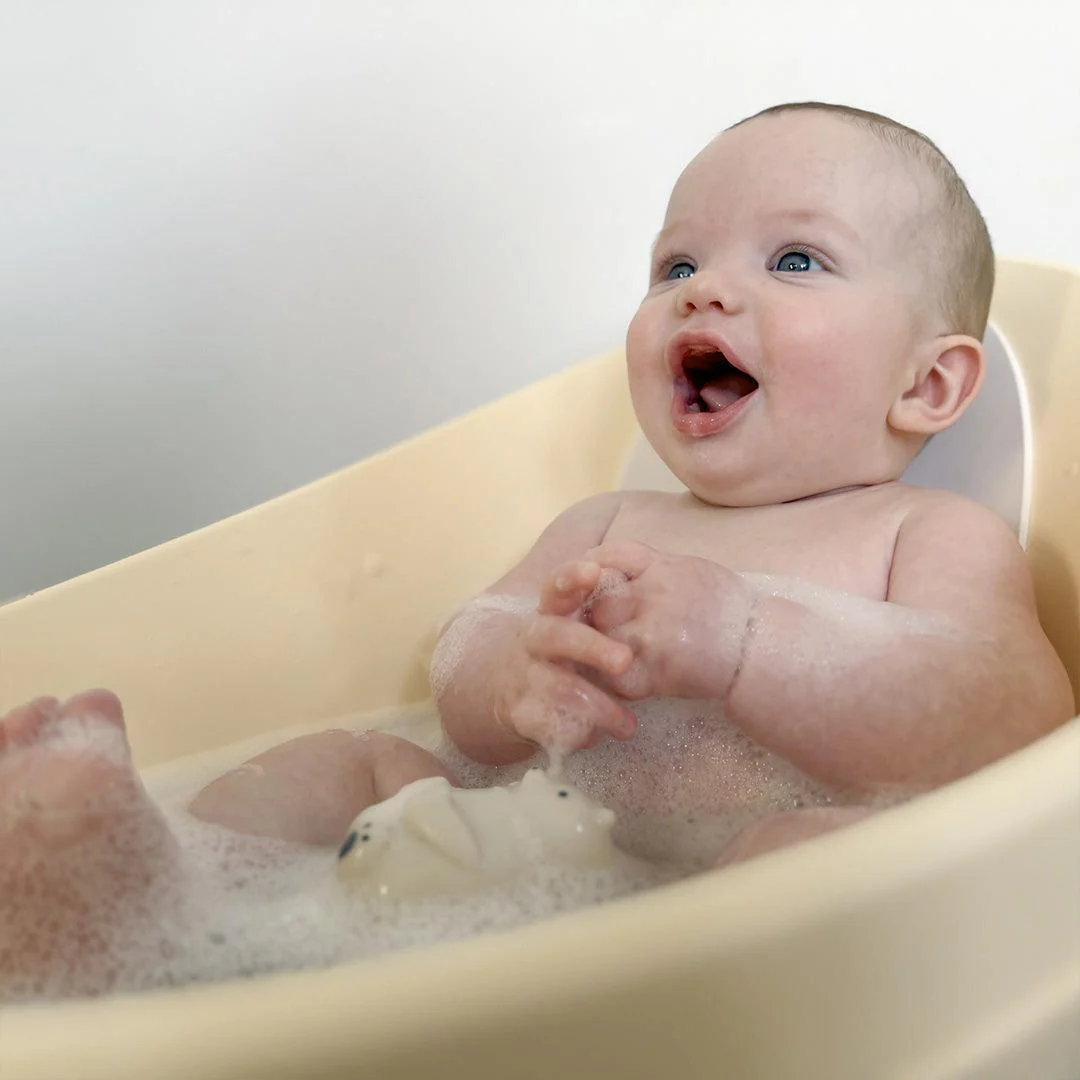 Shnuggle Baby Bath - Pale Yellow - Image 2
