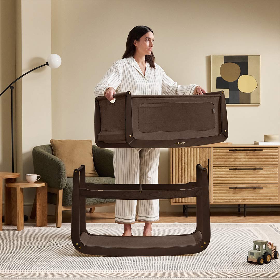 SnuzPod 5 Bedside Crib - Chocolate - Image 6