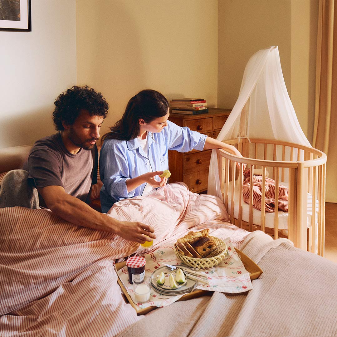 Stokke® Sleepi™ V3 Mini Crib - Natural - Image 2