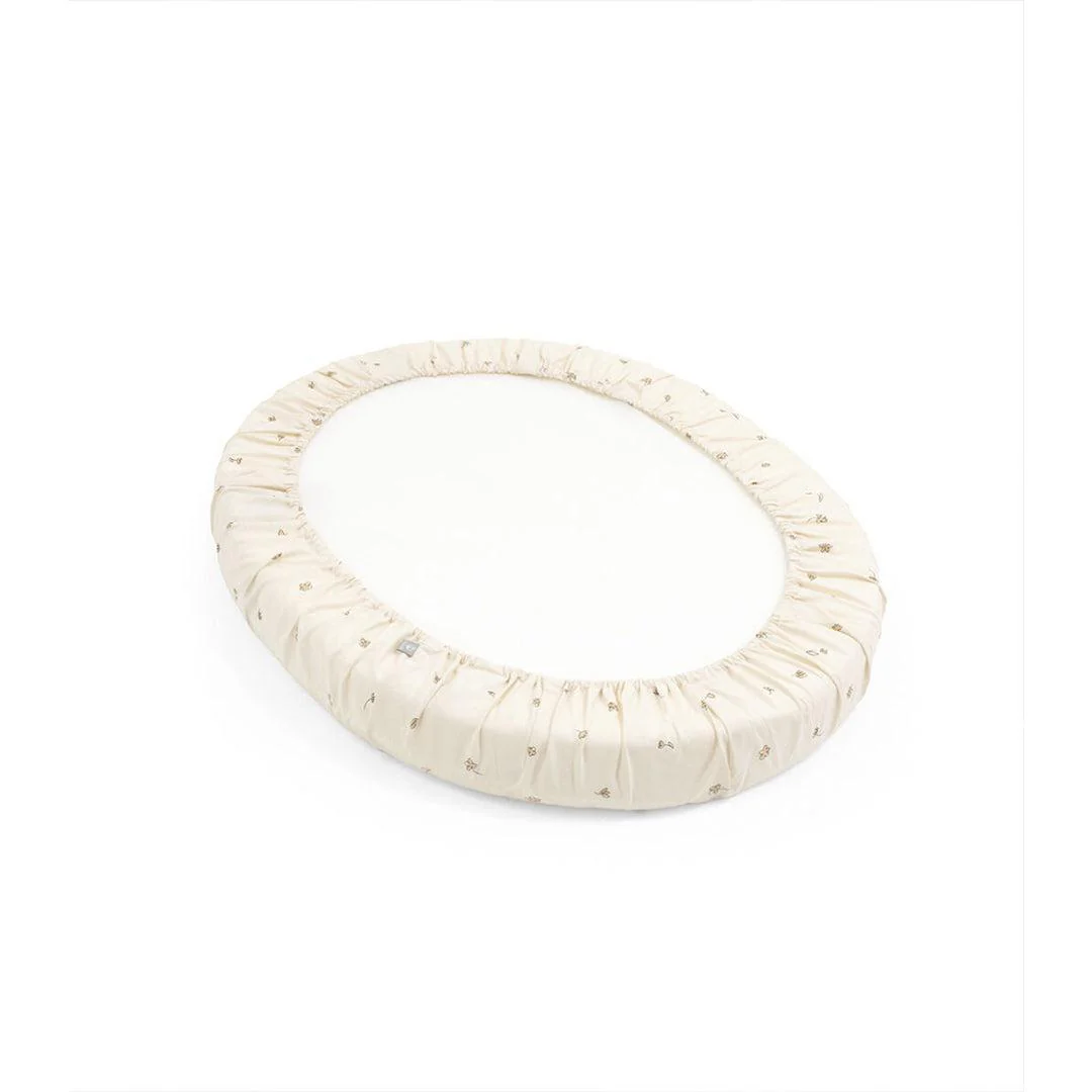 Stokke® Sleepi™ Mini Fitted Sheet - Flower Ecru Osc - Image 3