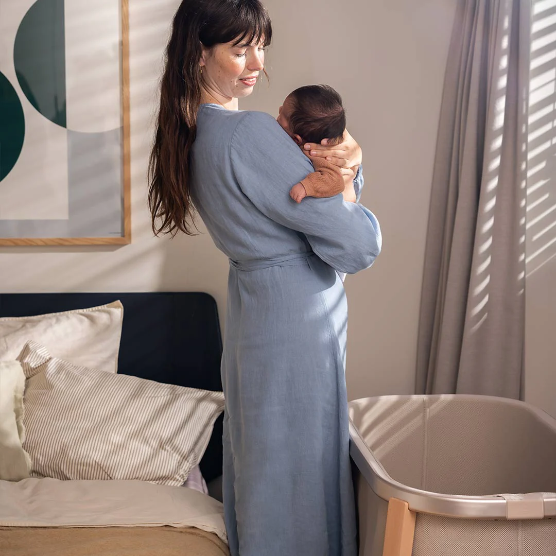 Stokke® Snoozi™ Bassinet - Graphite Grey - Image 9