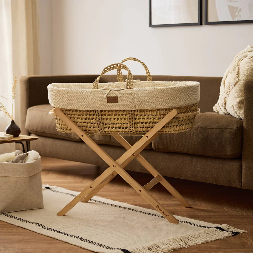 The Little Green Sheep Wheat Knit Moses Basket and Foldable Stand Bundle - Linen / Natural - Image 2