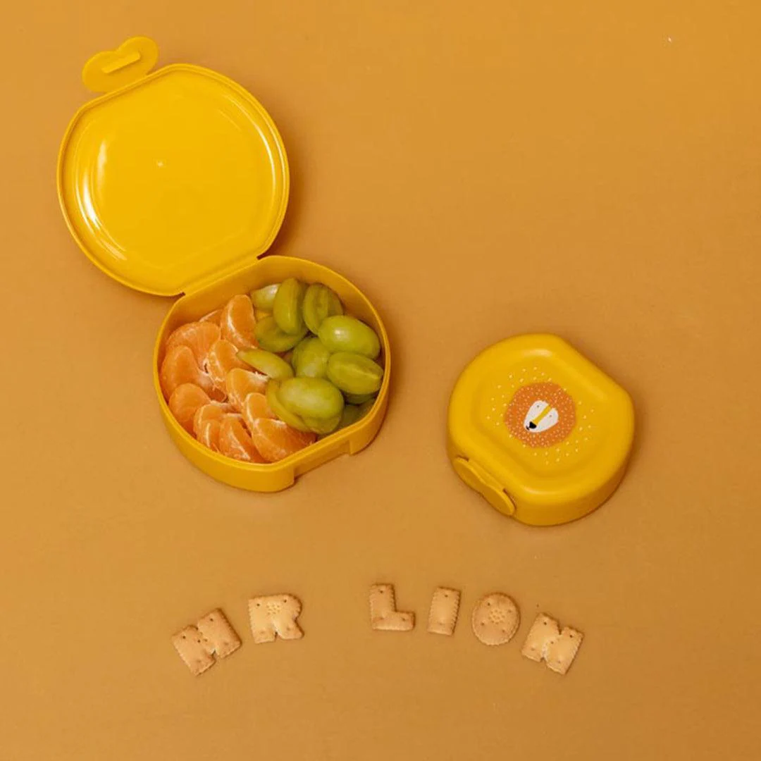 Trixie Snackbox with Clip - 2pcs - Mr. Lion - Image 2