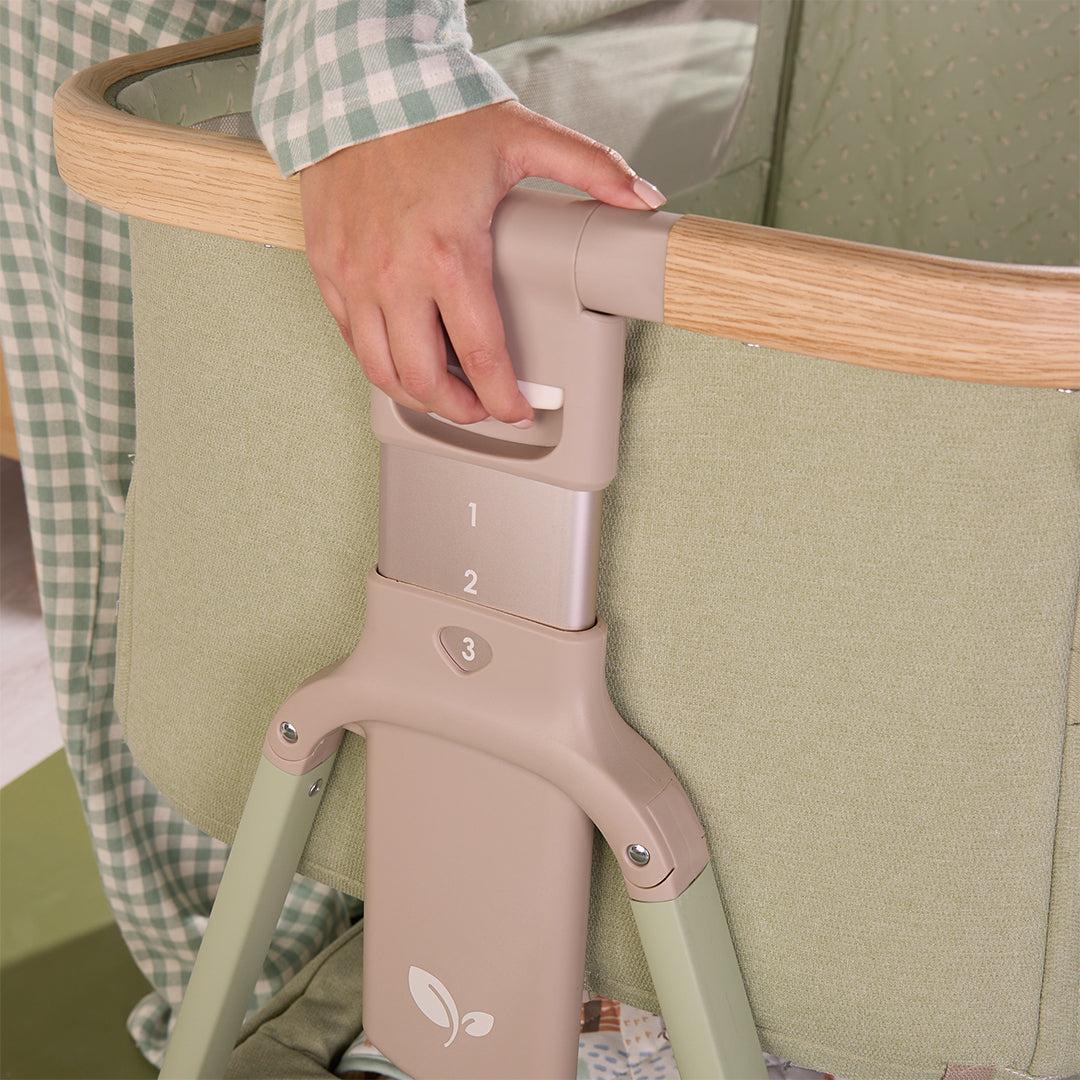 Tutti Bambini Cozee Air 2 Bedside Crib - Drifted Oak / Eucalyptus - Image 11