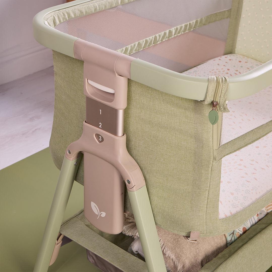 Tutti Bambini Cozee Zen Bedside Crib - Eucalyptus - Image 10